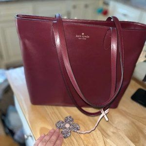 EUC KATE SPADE WINE LEATHER TOTE BAG